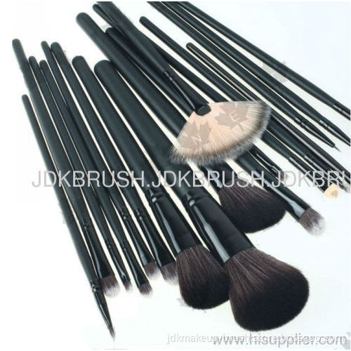 18pcs Leopard Professional Make Up Brush Set 